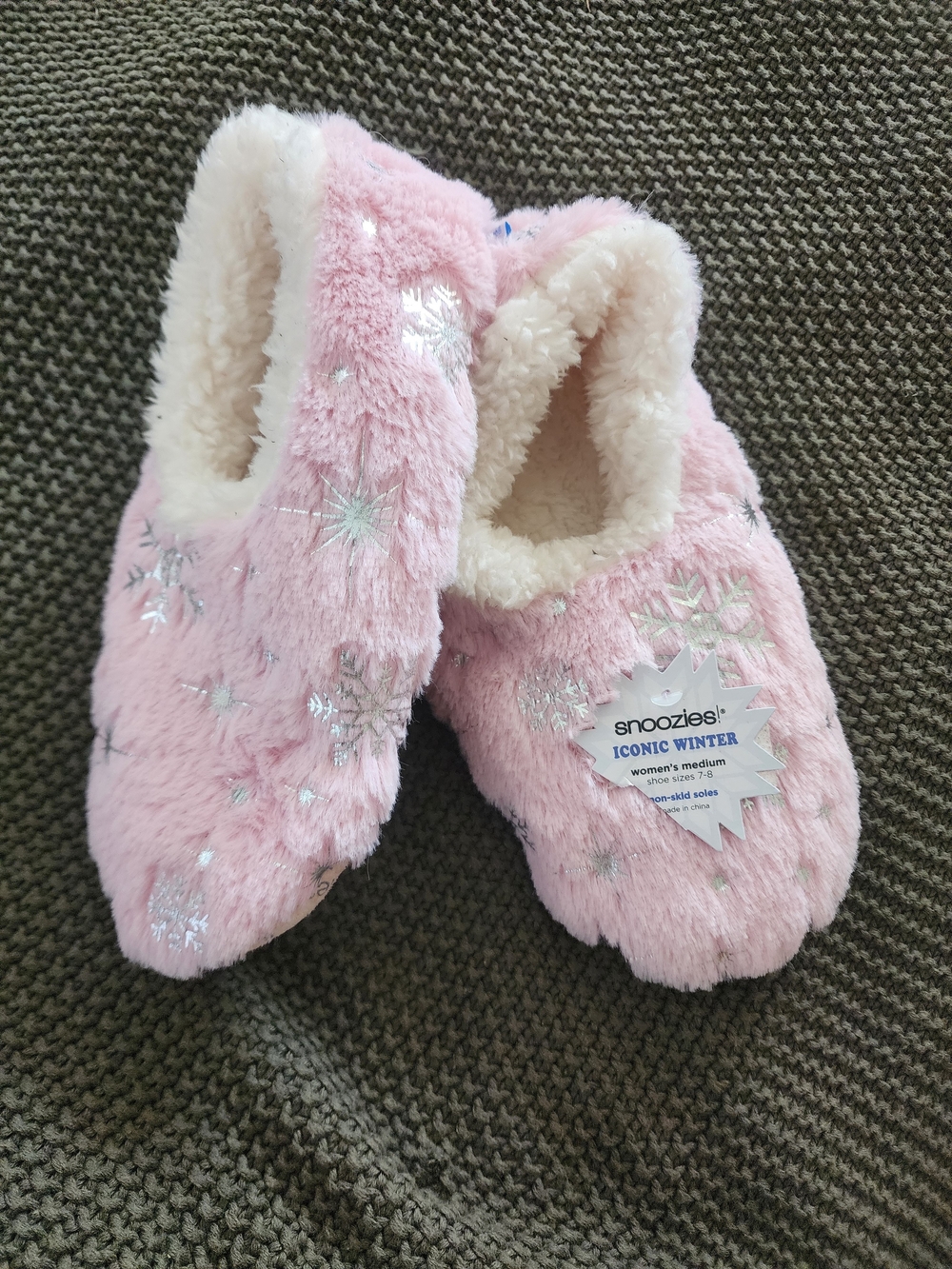 Snoozies! Pink Plush Winter Slippers with Silver Snowflakes